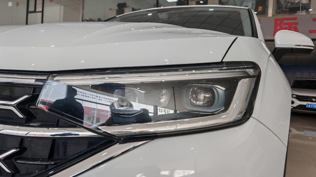 TAYRON 2023 280TSI Передний привод Luxury Plus Advanced Edition - Huishida Trading