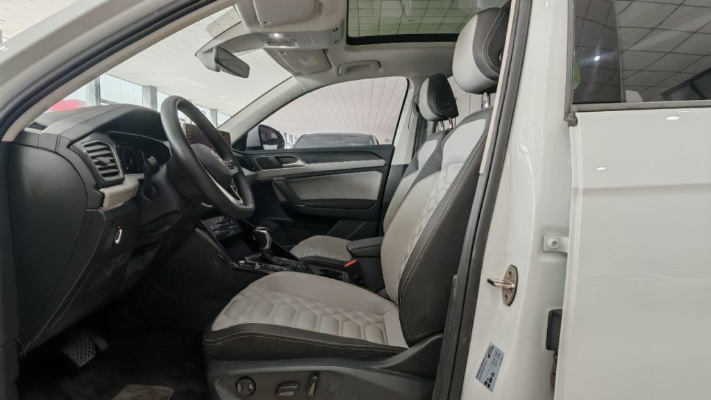 TAYRON 2023 280TSI Передний привод Luxury Plus Advanced Edition - Huishida Trading