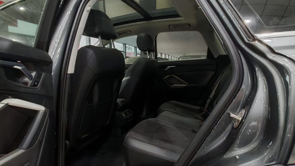 Audi Q3 2022 35 TFSI Sportline - Huishida Trading