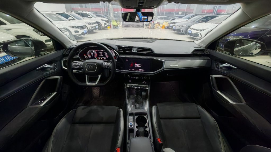 Audi Q3 2022 35 TFSI Sportline - Huishida Trading