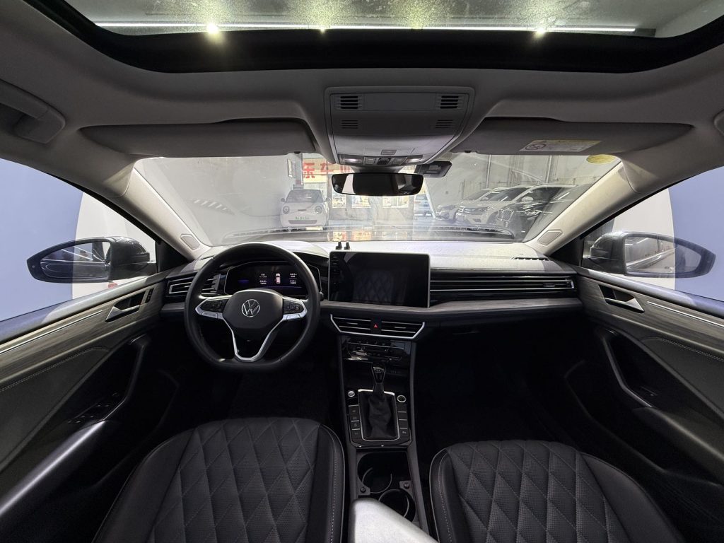 Sagitar 2023 200TSI DSG Transcendence Edition - Huishida Trading