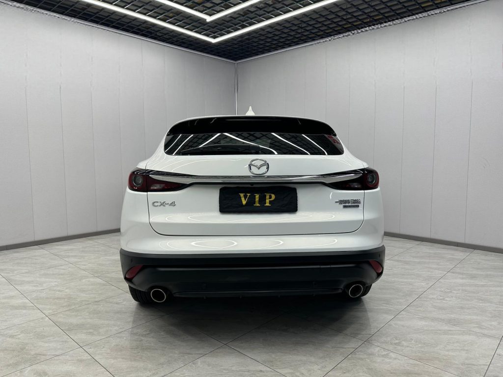 Mazda CX-4 2021 года 2,0 л Автоматическая коробка передач Передний привод Skyactiv Dynamic Edition - Huishida Trading