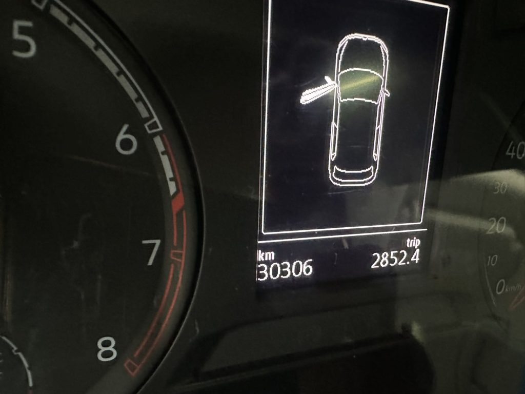 Volkswagen T-ROC 2022 года 280TSI DSG Передний привод Elite PLUS - Huishida Trading