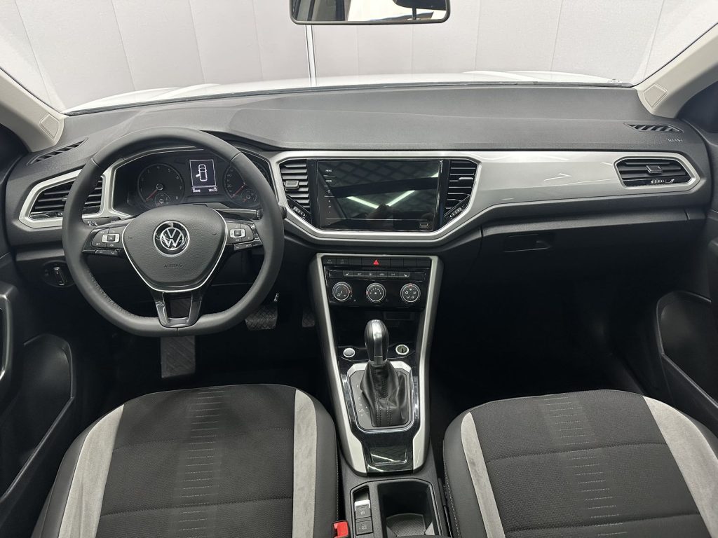 Volkswagen T-ROC 2022 года 280TSI DSG Передний привод Elite PLUS - Huishida Trading