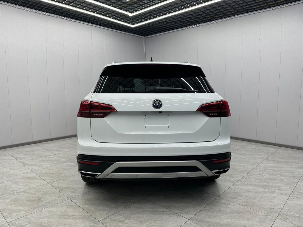 Volkswagen TAYRON 2022 Модель 280TSI Двухколесный привод Luxury Smart Connect Edition - Huishida Trading