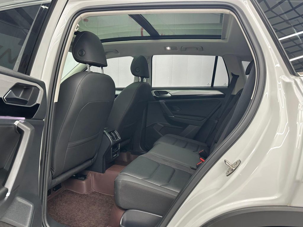 Volkswagen TAYRON 2022 Модель 280TSI Двухколесный привод Luxury Smart Connect Edition - Huishida Trading