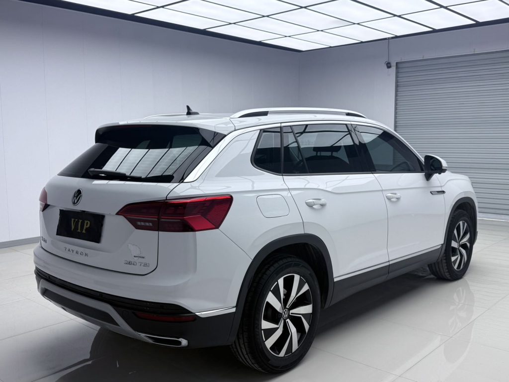 Volkswagen TAYRON 2022 280TSI Двухколесный привод Luxury Smart Connect Edition - Huishida Trading