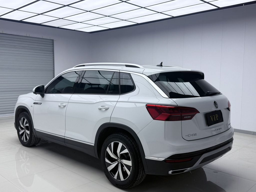 Volkswagen TAYRON 2022 280TSI Двухколесный привод Luxury Smart Connect Edition - Huishida Trading