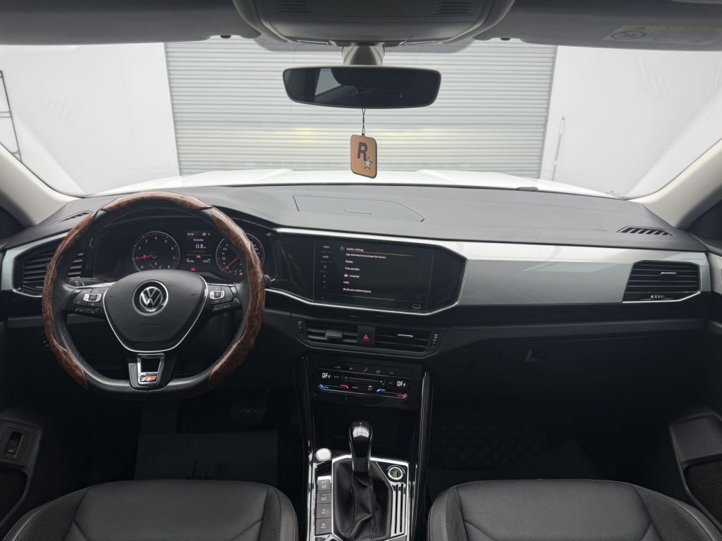 Volkswagen TAYRON 2022 280TSI Двухколесный привод Luxury Smart Connect Edition - Huishida Trading