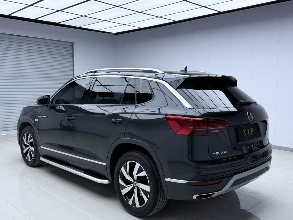 Volkswagen TAYRON 2022 280TSI Двухколесный привод Luxury Smart Connect Edition - Huishida Trading