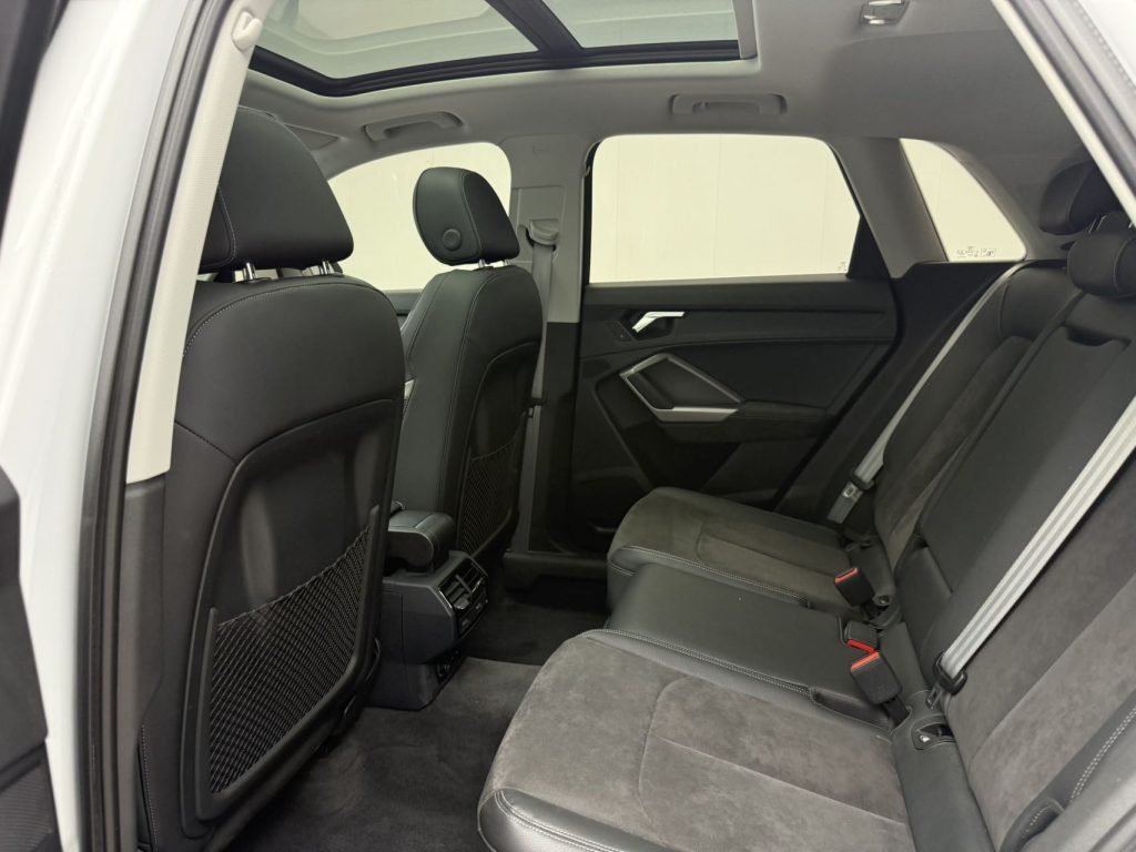 Audi Q3 2021 35 TFSI Sportline - Huishida Trading