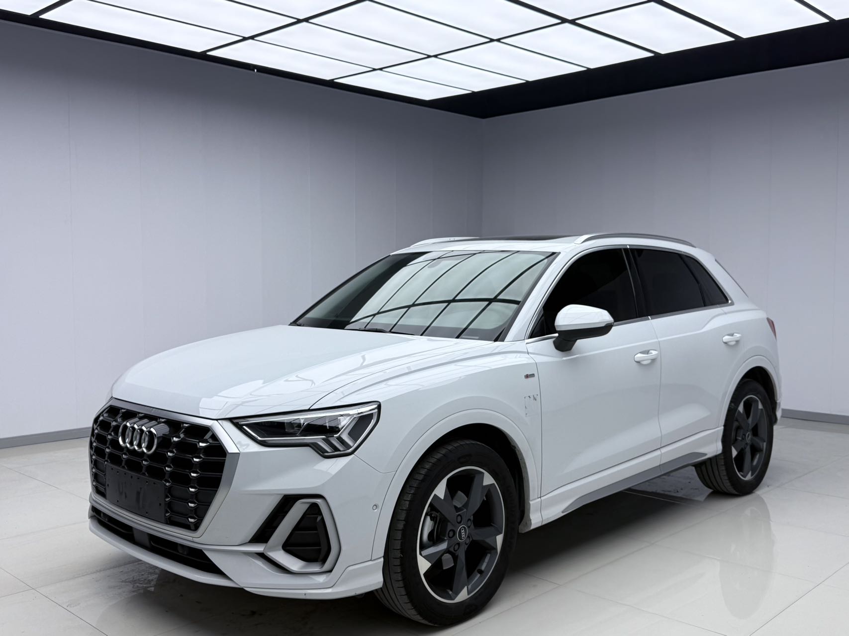 Audi Q3 2021 35 TFSI Sportline