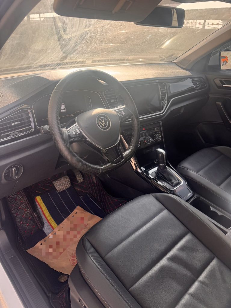 T-ROC 2022 280TSI DSG Двухколесный привод Comfort PLUS - Huishida Trading