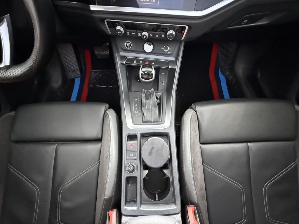 Audi Q3 Sportback 2020 35 TFSI Progressive - Huishida Trading