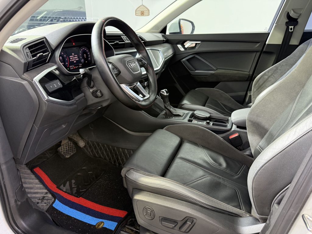 Audi Q3 Sportback 2020 35 TFSI Progressive - Huishida Trading