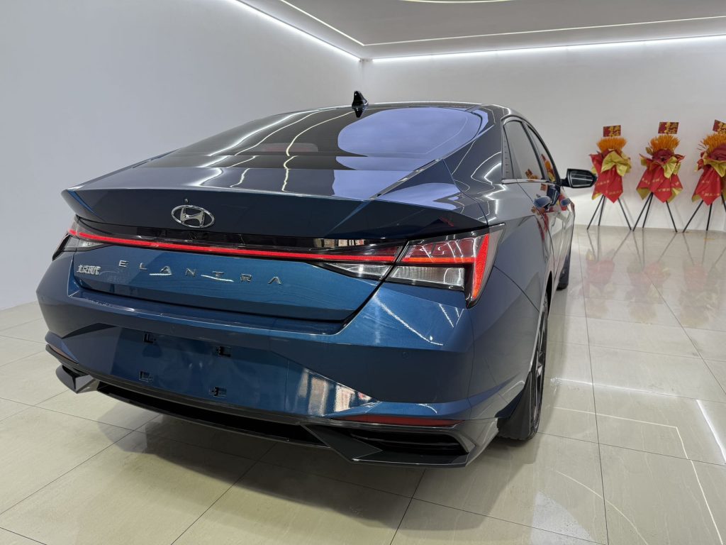 ELANTRA Модель 2021 года, 1,5 л, CVT, LUX Prestige Edition - Huishida Trading