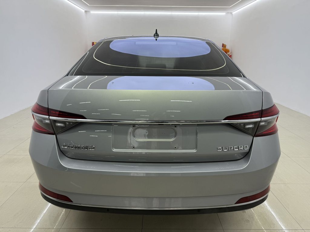 Skoda SUPERB 2021 модельный год TSI380 DSG Flagship Edition - Huishida Trading