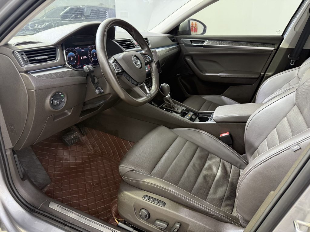 Skoda SUPERB 2021 модельный год TSI380 DSG Flagship Edition - Huishida Trading