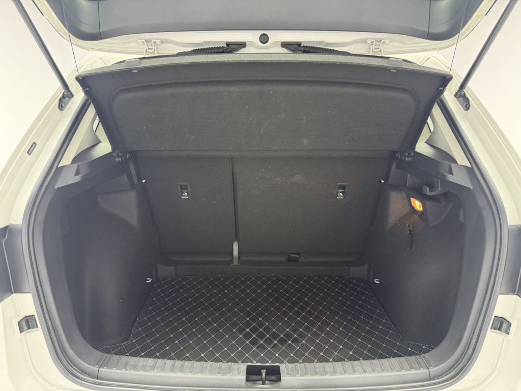 Volkswagen Tharu 2021 280TSI Front-Wheel Drive Luxury Edition - Huishida Trading