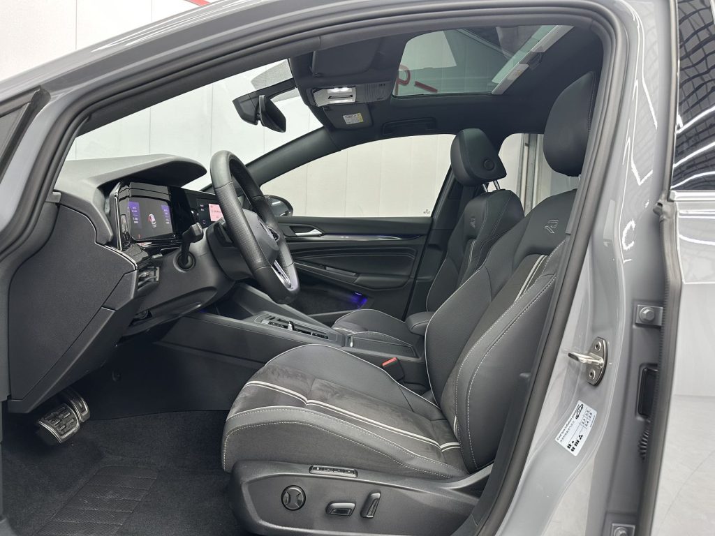 Volkswagen Golf 2021 280TSI DSG R-Line - Huishida Trading