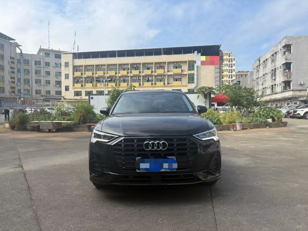 Audi Q3 2022 35 TFSI Progressive Dynamic - Huishida Trading