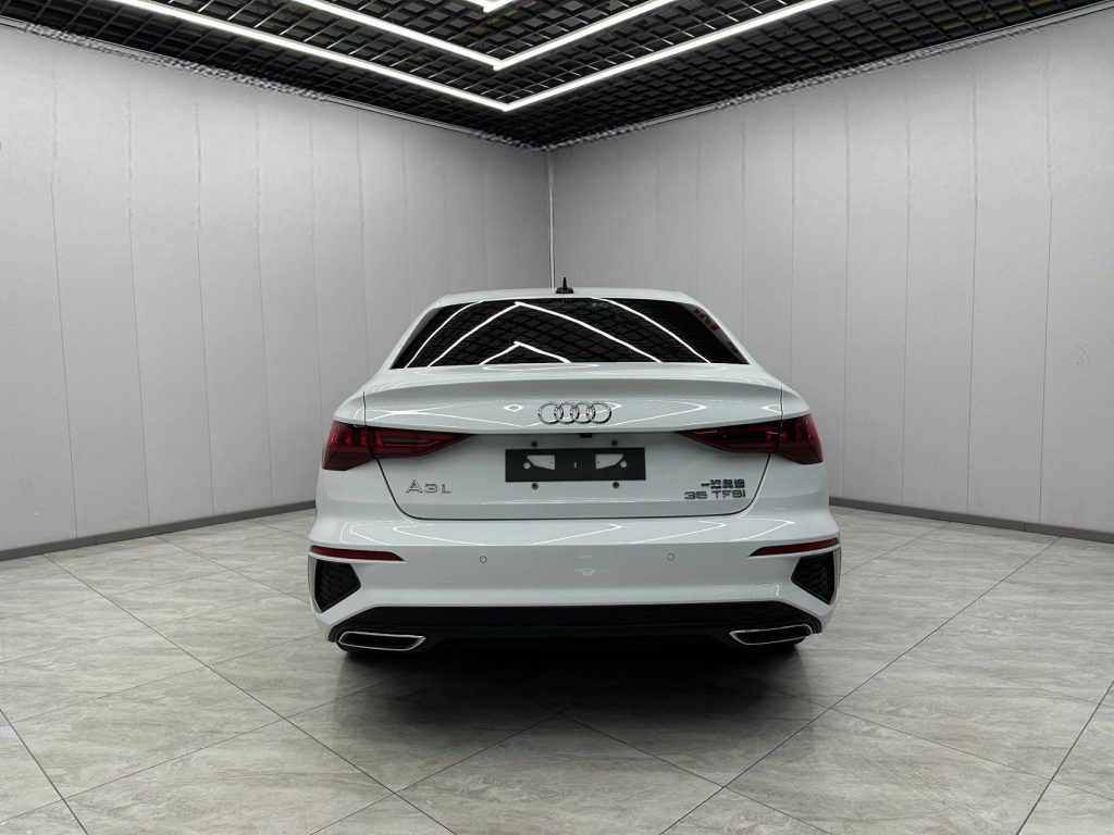 Audi A3 2021 года A3L Limousine 35 TFSI Sportline - Huishida Trading