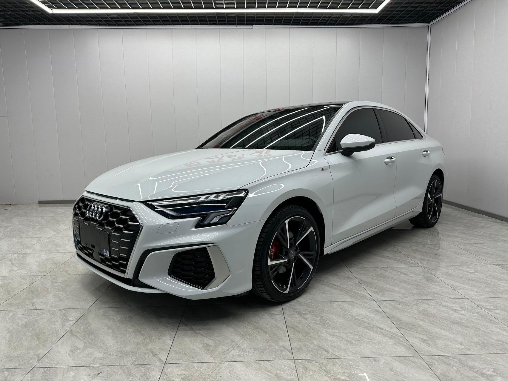 Audi A3  2021 года  A3L Limousine 35 TFSI Sportline