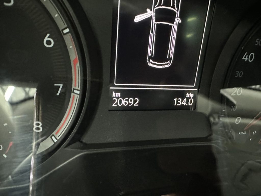 Volkswagen Tharu 2021 280TSI Two-Wheel Drive Luxury Edition - Huishida Trading