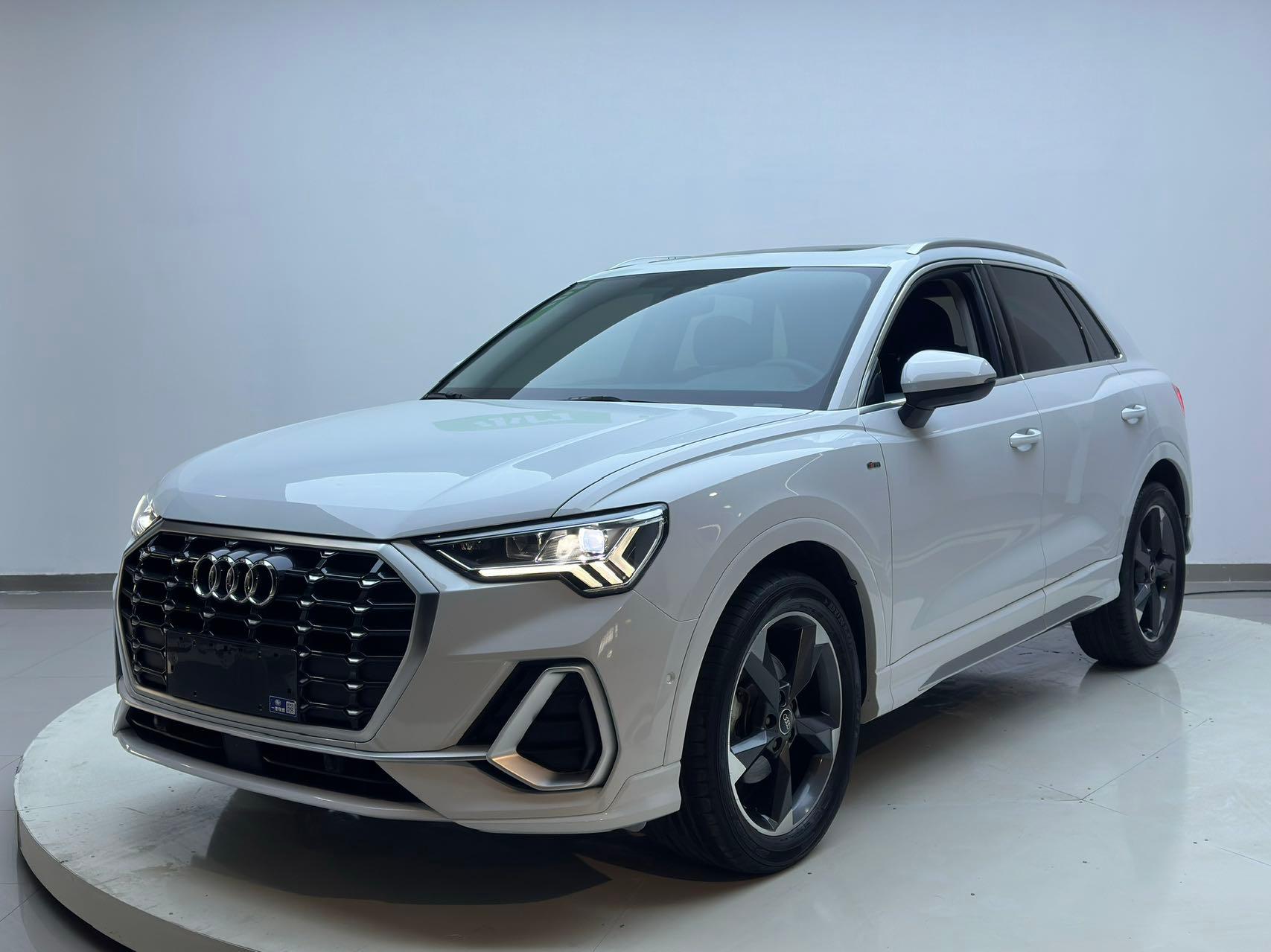 Audi Q3  2022 35 TFSI Sportline