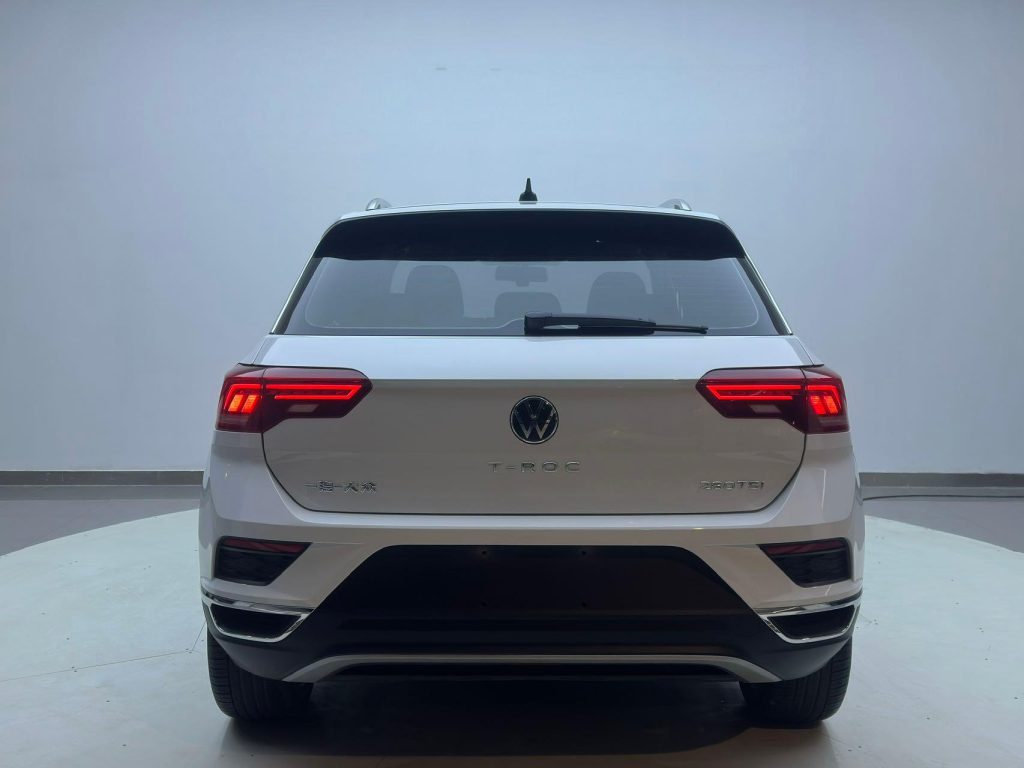 Volkswagen T-ROC 2021 года 280TSI DSG Передний привод Comfort Connect Edition - Huishida Trading