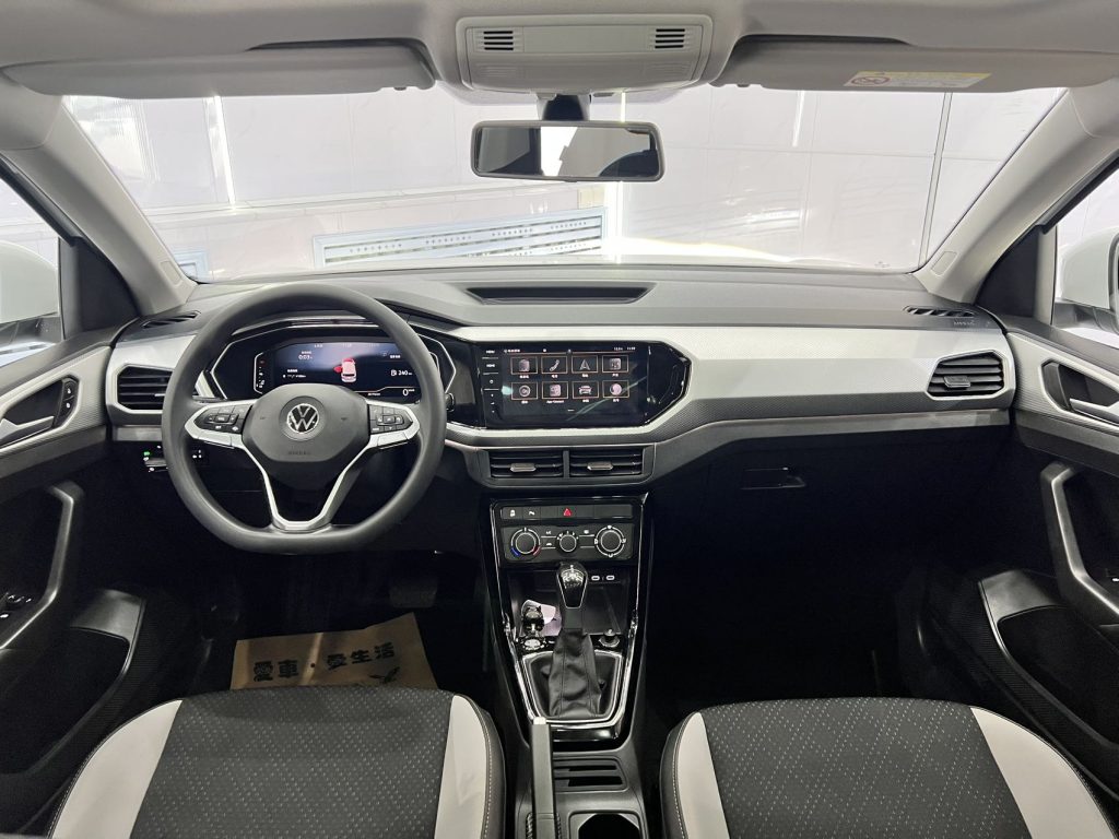 Volkswagen TACQUA Модель 2021 года, 1,5 л, автоматическая коробка передач, версия Yue Zhilian - Huishida Trading