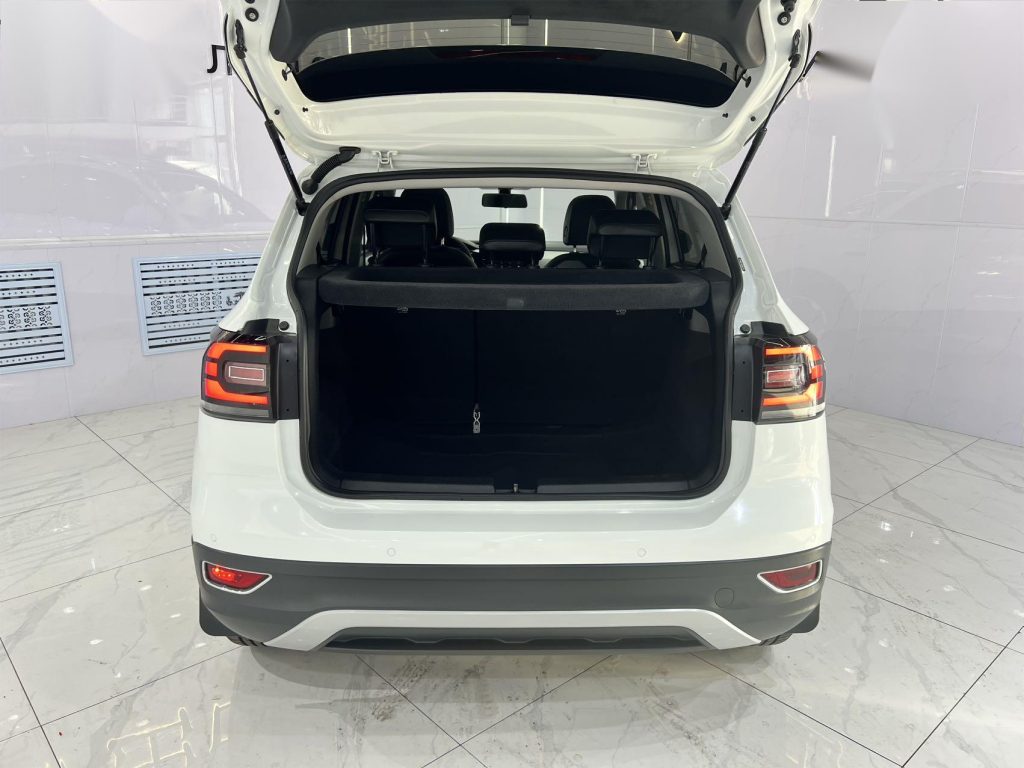 Volkswagen TACQUA Модель 2021 года, 1,5 л, автоматическая коробка передач, версия Yue Zhilian - Huishida Trading