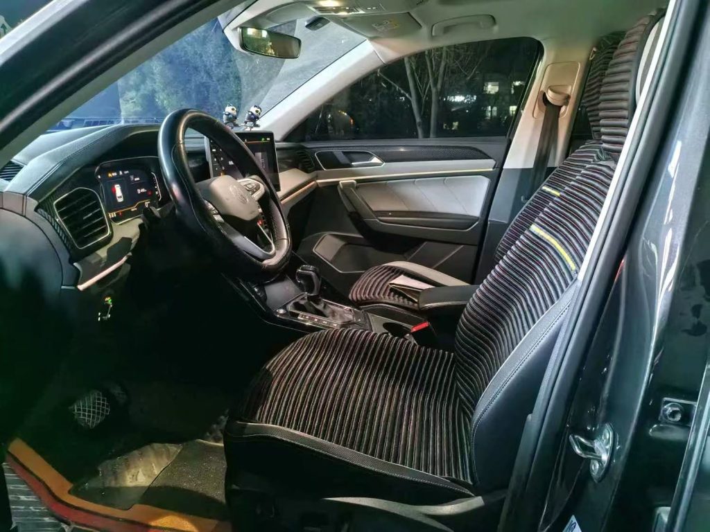 TAYRON 2023 Модель 280TSI с двухколесным приводом Luxury Plus Advanced Edition - Huishida Trading