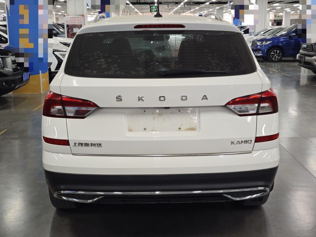 KAMIQ Модель 2021 года, 1,5 л, автоматическая коробка передач, версия Comfort Edition. - Huishida Trading