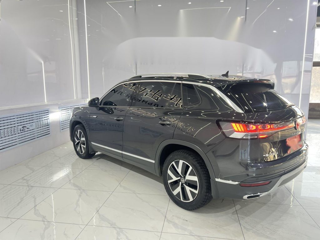 Volkswagen TAYRON 2023 280TSI Передний привод Luxury Plus Advanced Edition - Huishida Trading