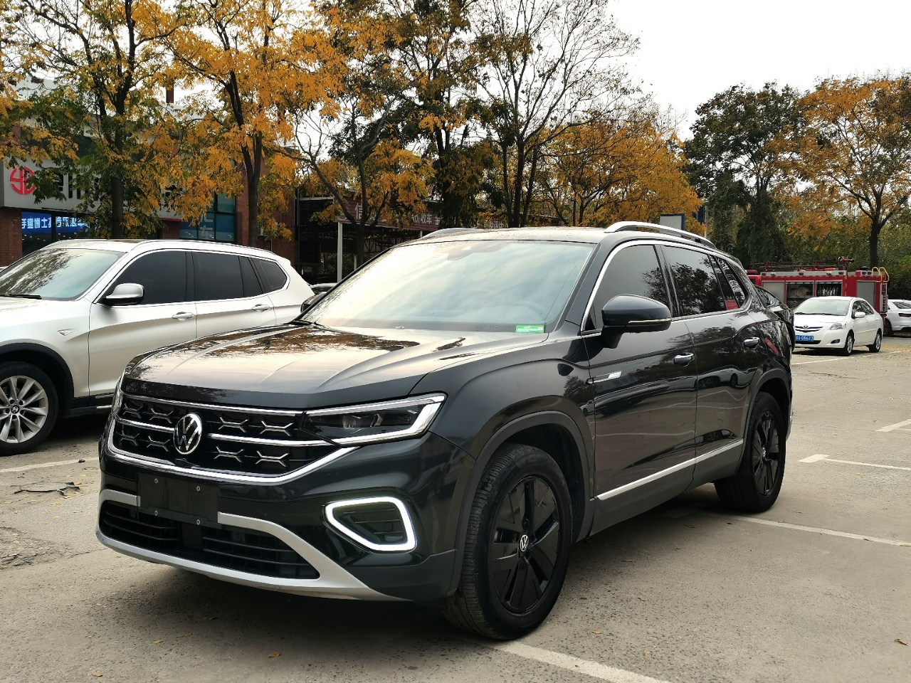 Volkswagen TAYRON 2023 Модель 280TSI Передний привод Luxury Plus Advanced Editio