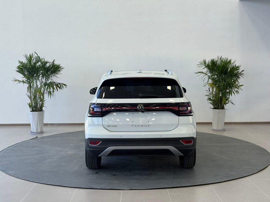 Volkswagen TACQUA 2021 года 1,5 л Автоматическая коробка передач 30-летие - Huishida Trading