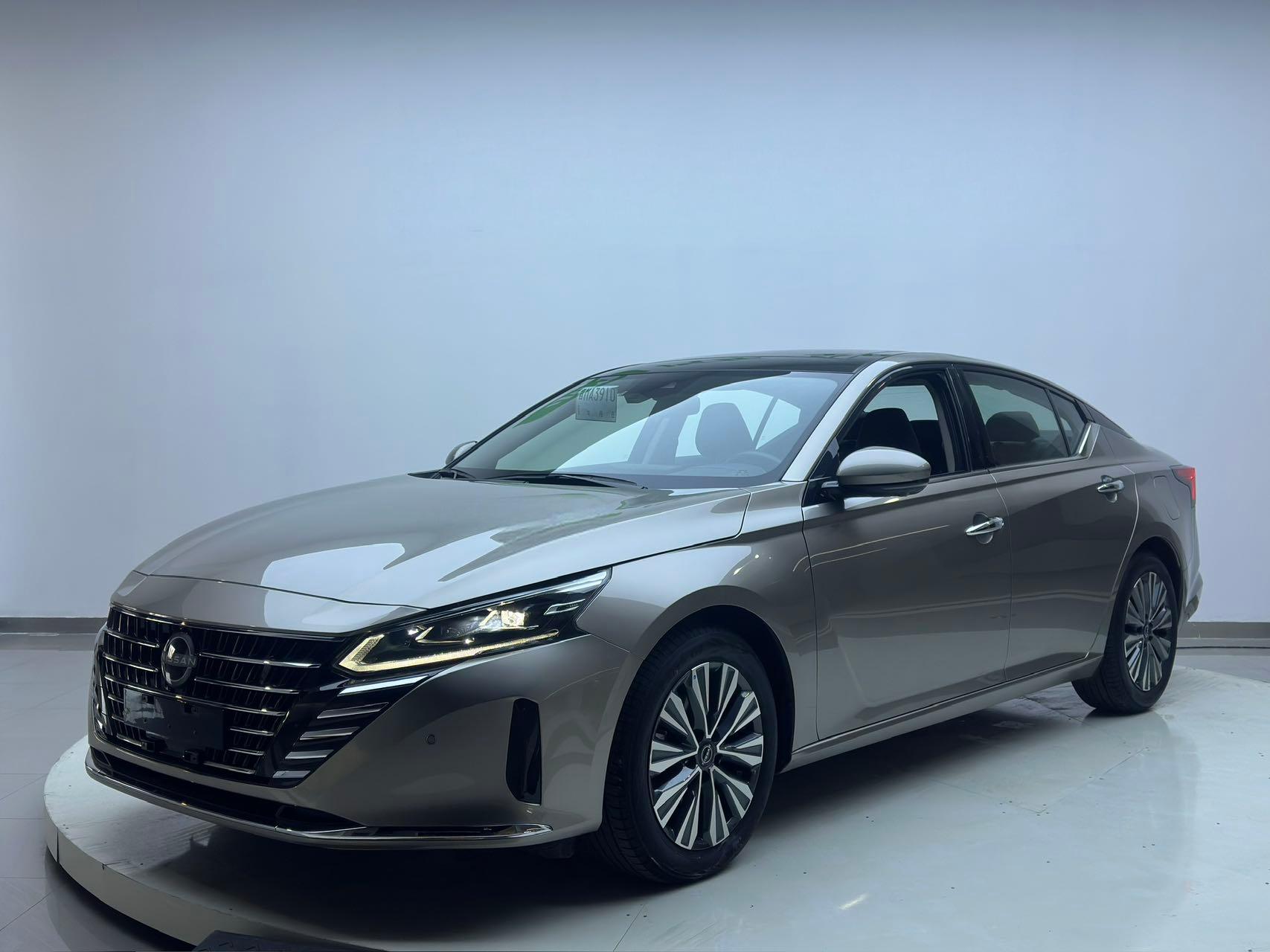 Nissan Teana  2022 2.0L XL-Upr Premium Edition