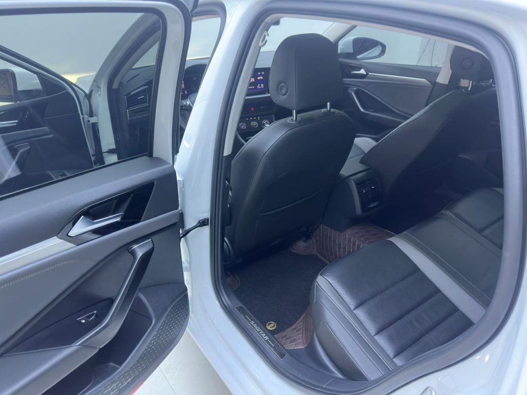 Volkswagen Sagitar 2021 года 280TSI DSG Superior Edition - Huishida Trading