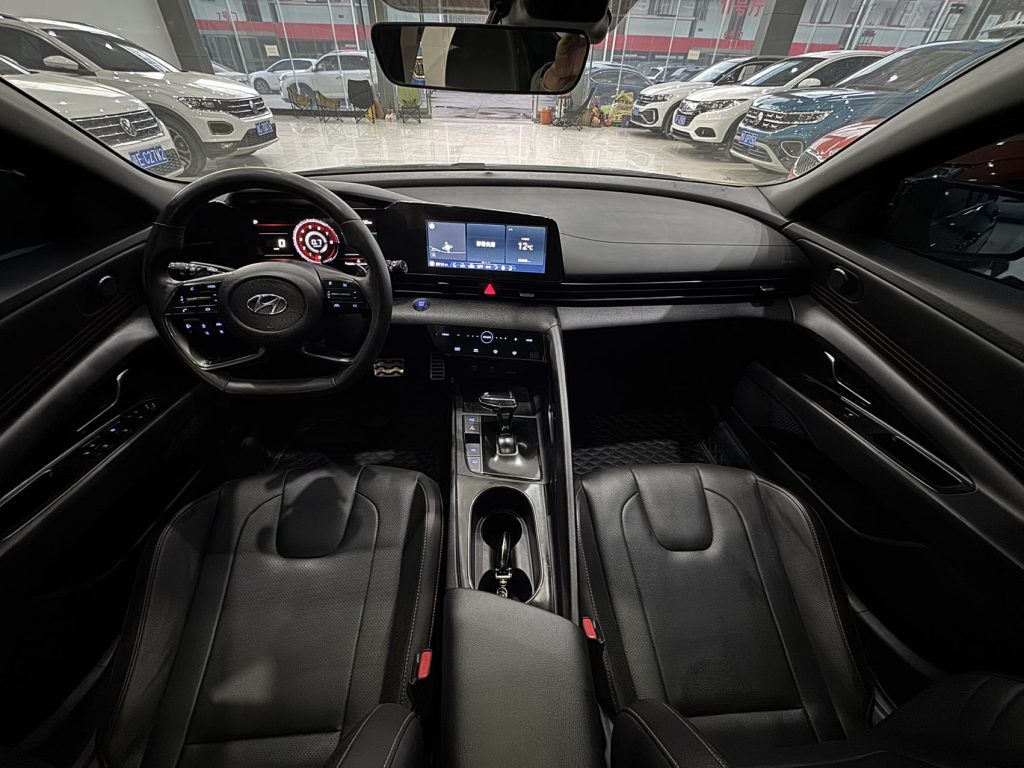 ELANTRA Модель 2021 года 1,5 л CVT LUX Prestige Edition - Huishida Trading