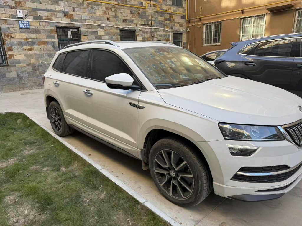 KAROQ 2022 TSI280 Prestige Edition - Huishida Trading