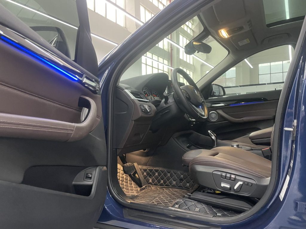 BMW X1 2022 sDrive20Li Fashion Edition - Huishida Trading