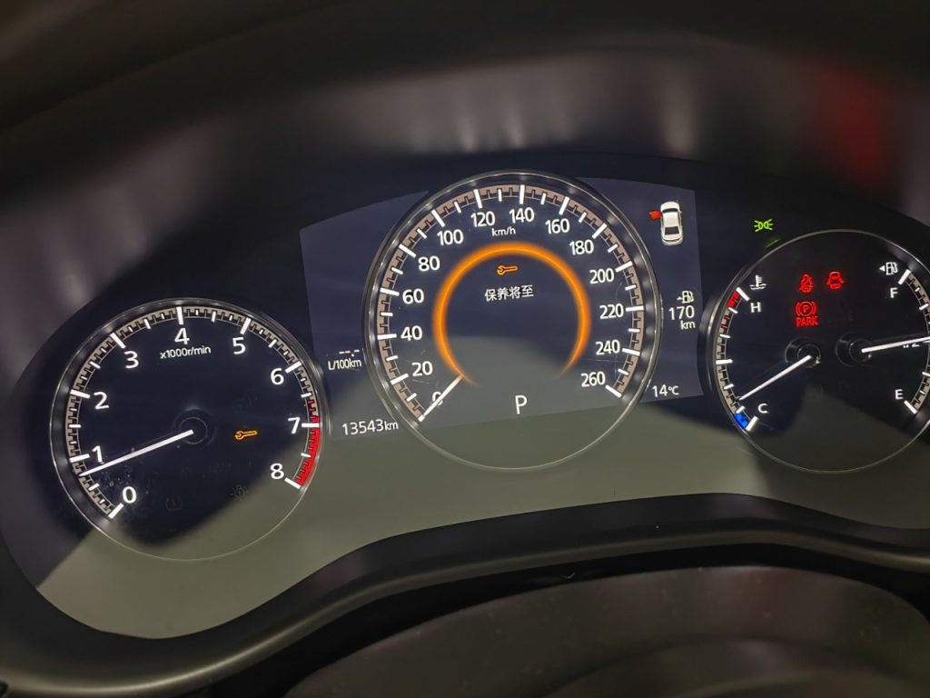 Mazda3 Axela White 2020 Модель 3 Axela 2.0L Automatic Elegance Edition - Huishida Trading