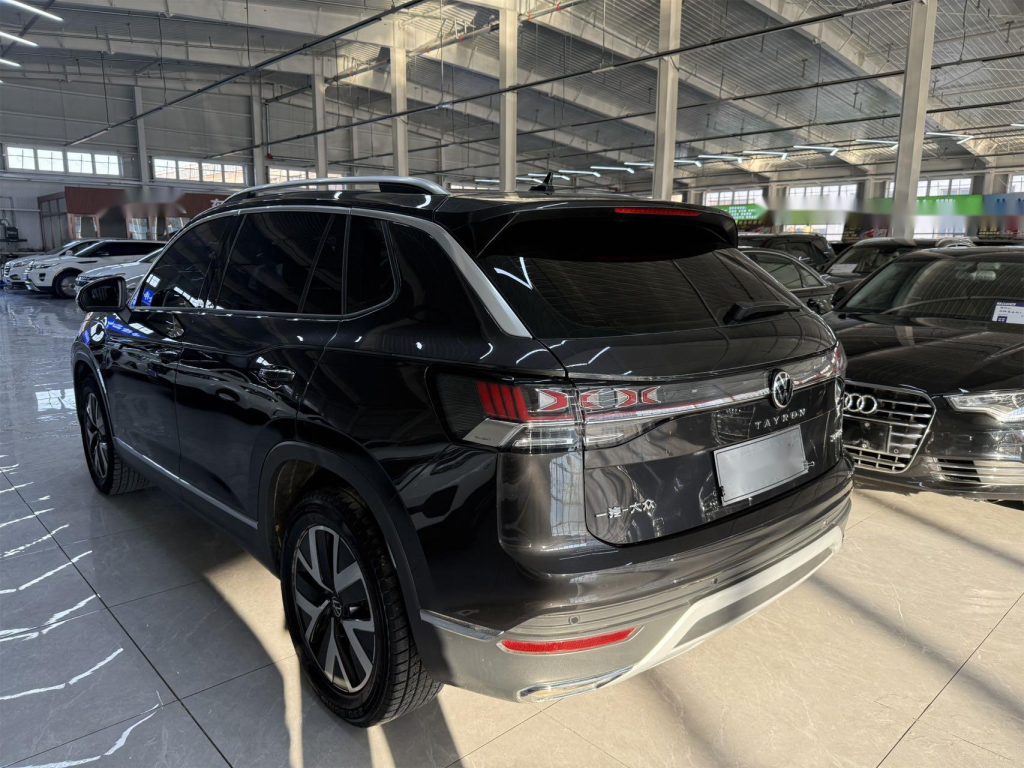 TAYRON 2023 280TSI Передний привод Luxury Plus Advanced Edition - Huishida Trading