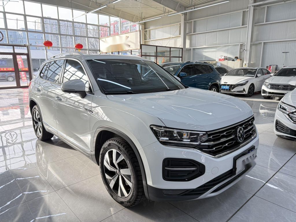 TAYRON 2022 280TSI Двухколесный привод Luxury Smart Connect Edition - Huishida Trading