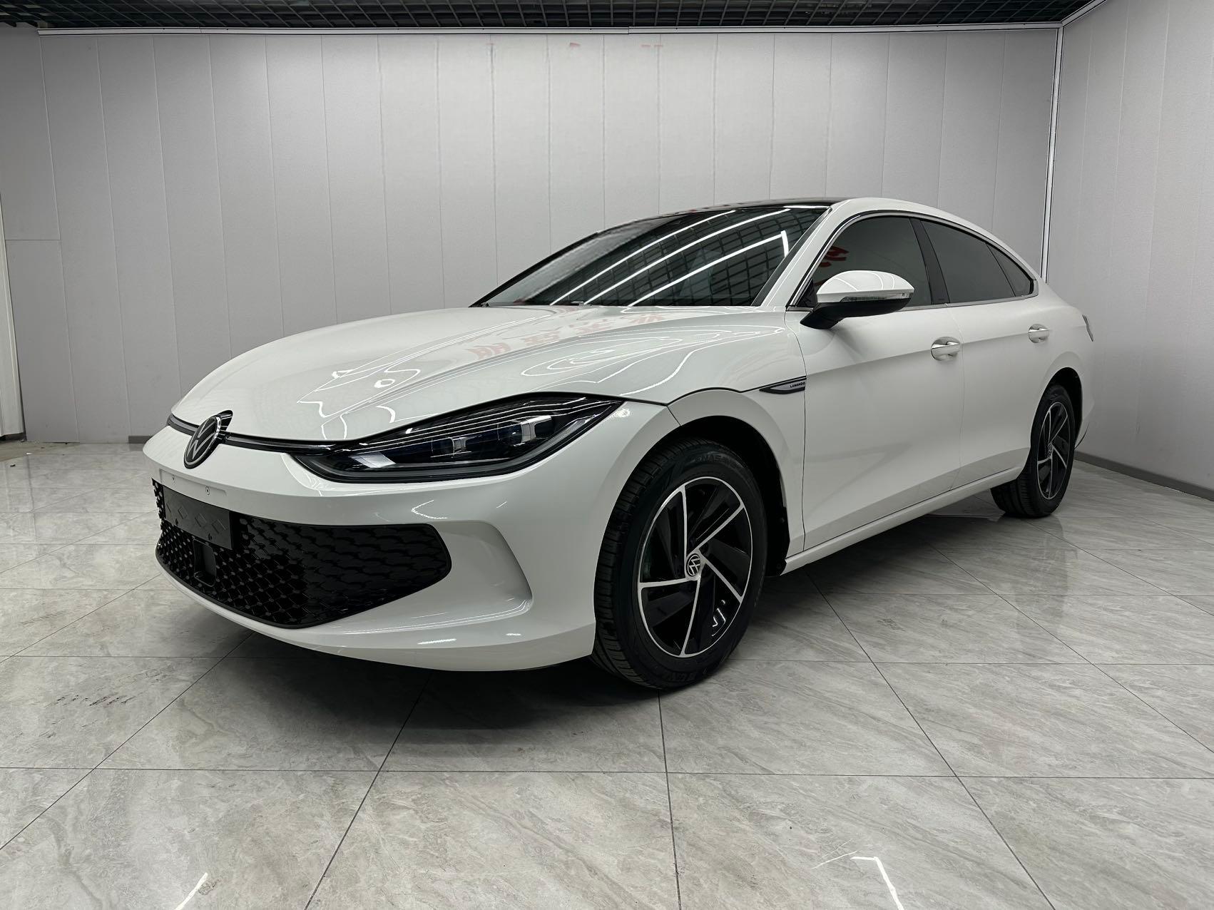 Volkswagen LAMANDO L  2022 года Lingdu L 280TSI DSG Xuanla Edition