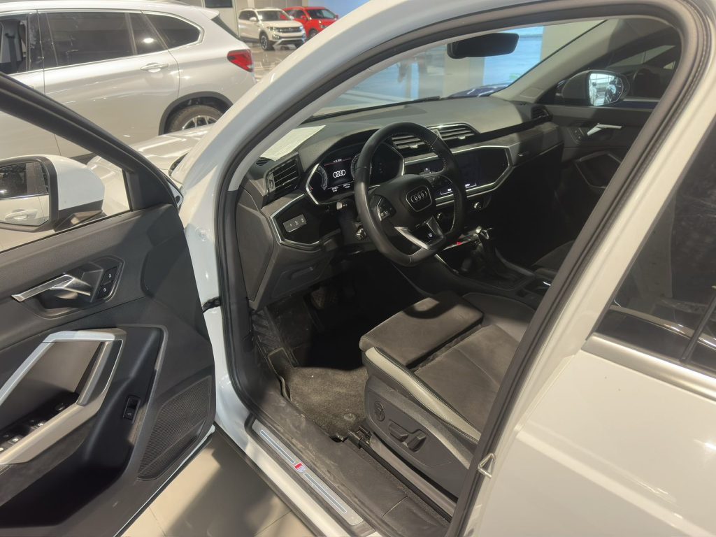 2022 Audi Q3 Стильный и динамичный - Huishida Trading