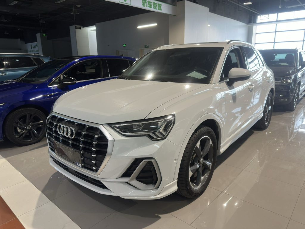 2022 Audi Q3 Стильный и динамичный - Huishida Trading