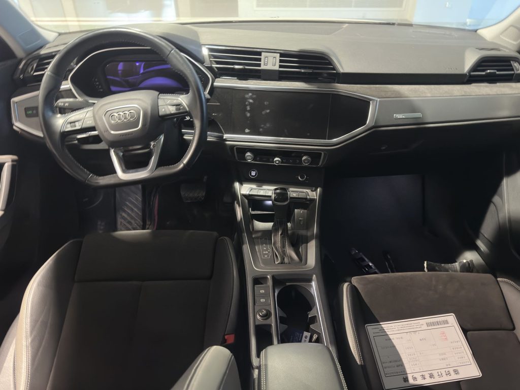 Audi Q3 2021 35 TFSI Sportline - Huishida Trading