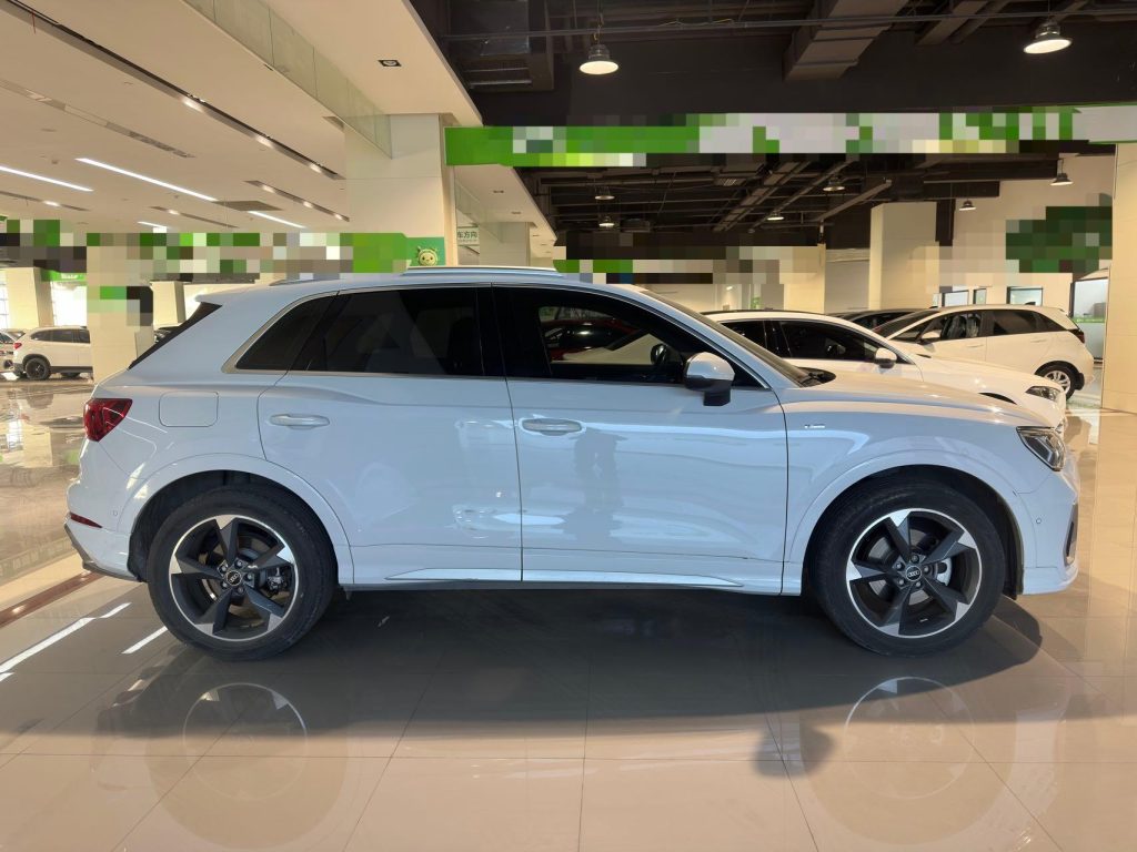 Audi Q3 2021 35 TFSI Sportline - Huishida Trading